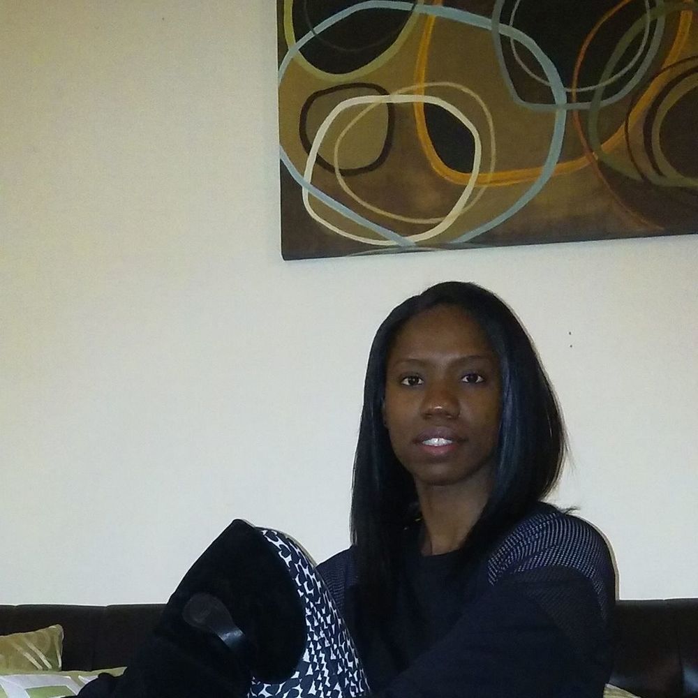 Meet your Posher, Antionette