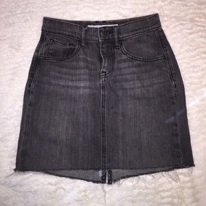 VINTAGE FADED BLACK/GRAY JEAN SKIRT