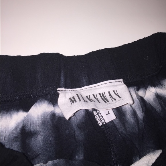 Tie-dye Shorts - Picture 2 of 3