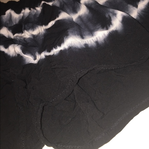 Tie-dye Shorts - Picture 3 of 3