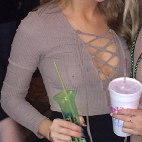 TAN/TAUPE LACE UP LOW V CUT LONG SLEEVE BODYSUIT - Picture 6 of 8