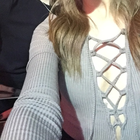 TAN/TAUPE LACE UP LOW V CUT LONG SLEEVE BODYSUIT - Picture 8 of 8