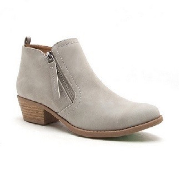 The Elaina Collection Grey Block Heel Booties - Picture 2 of 3