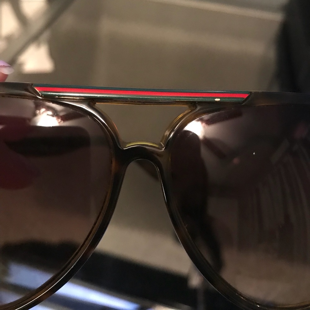 Authentic classic Gucci aviators - Picture 4 of 8