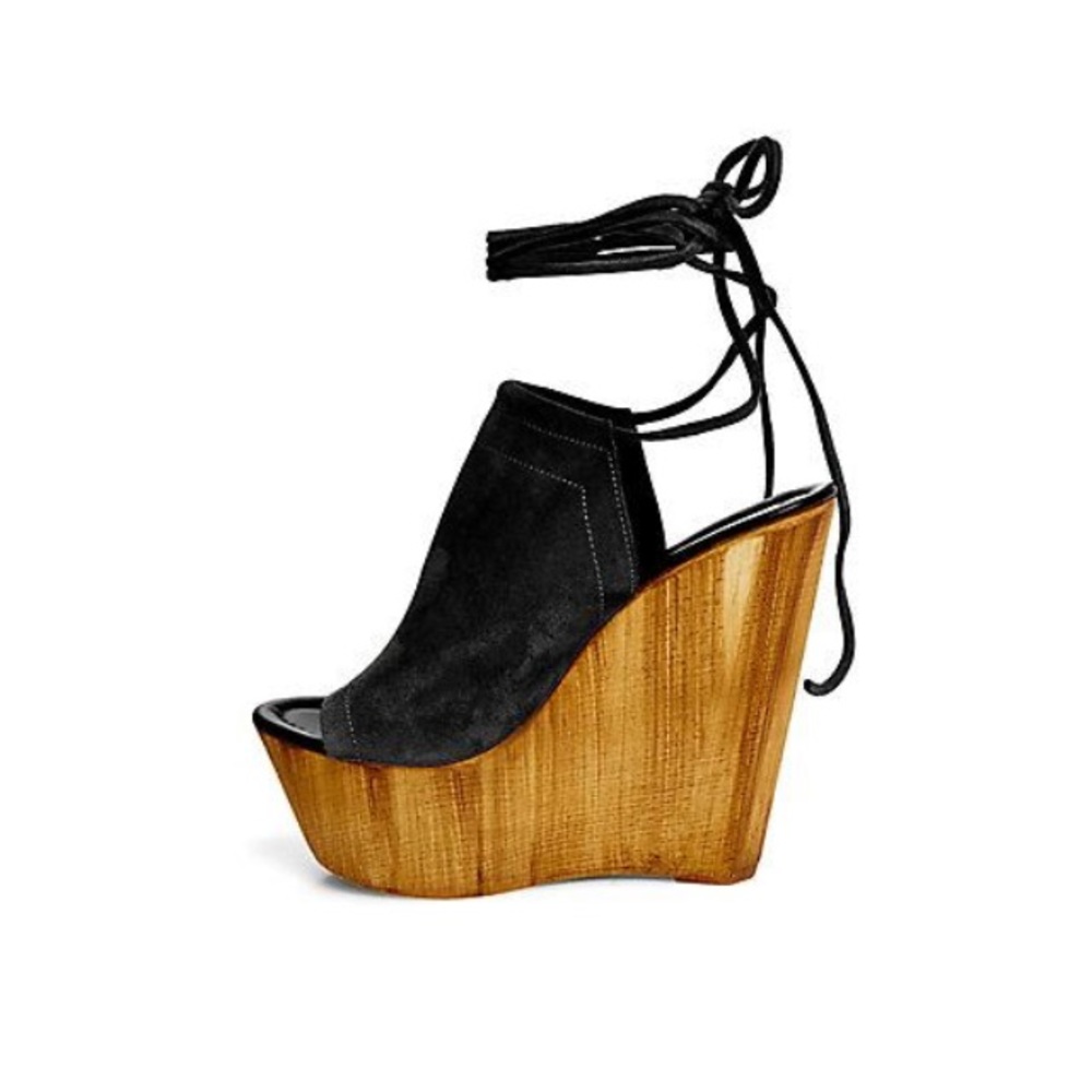 ‼️Must go!‼️ Steve Madden Bonelli’ Platform Wedge