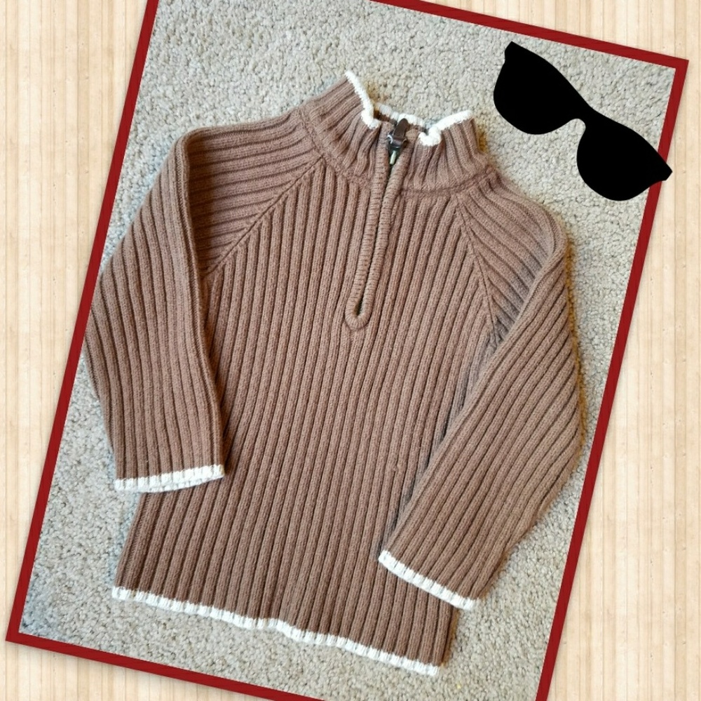 Gap sweater with zippered neckline
