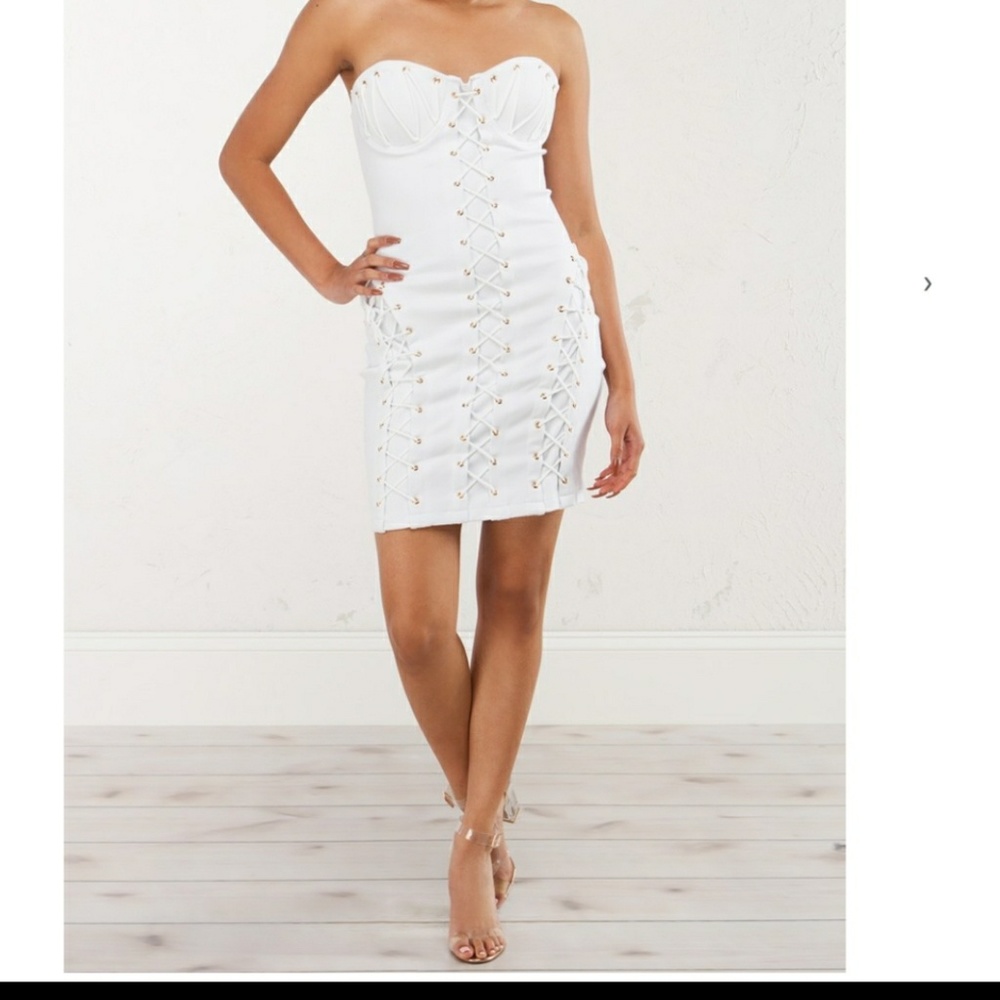 Dress - Picture 3 of 9