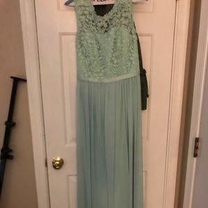 Mint lace and mesh David's Bridal dress. Size 4