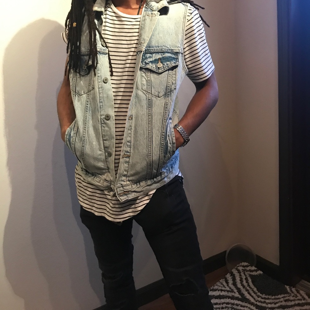 levi denim vests