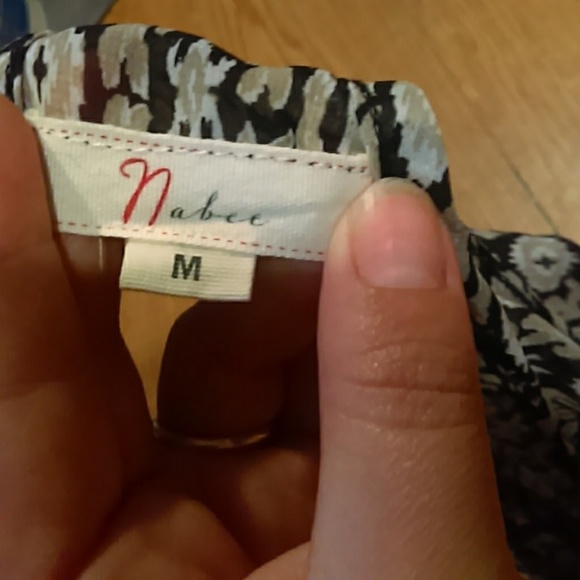 Fancy tank top - Picture 3 of 3