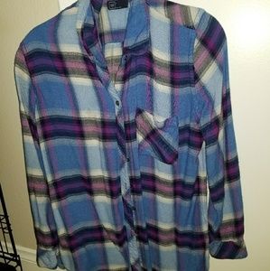 Gap bottom down shirt