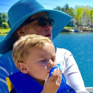 Meet your Posher, Candice