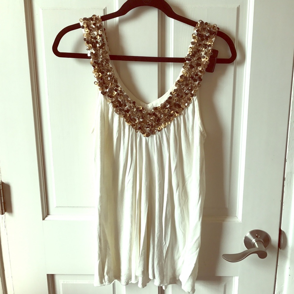 Tank top with sequin neckline