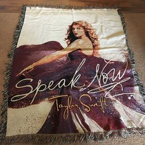 Taylor Swift Blanket
