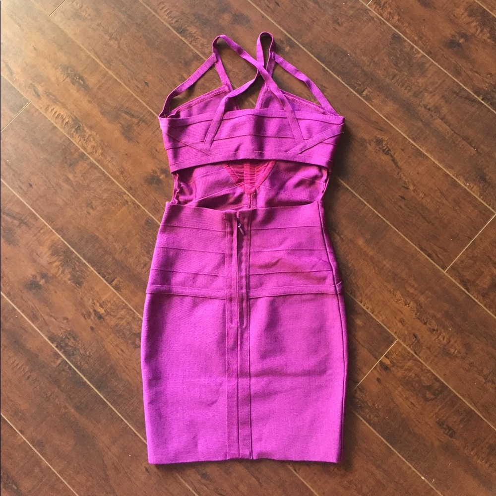 ❌SOLD❌NWOT Rayon bandage dress - Picture 3 of 5