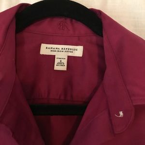 Banana Republic Tops - Banana Republic non-iron fitted shirt Size 0 Banana Republic Tops - Banana Republic non-iron fitted shirt Size 0