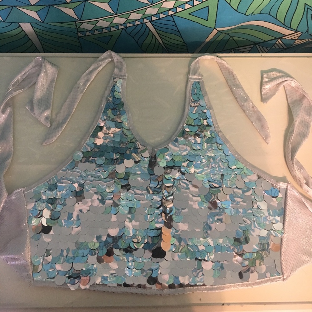 ⭐️Disco Sequin Top⭐️