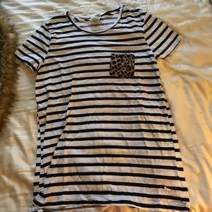 Victoria’s Secret tee
