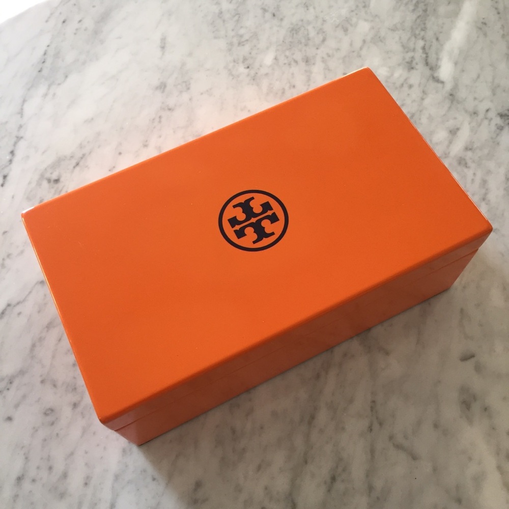 TORY BURCH LACQUERED DECORATIVE BOX