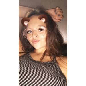 Meet your Posher, Lyssa