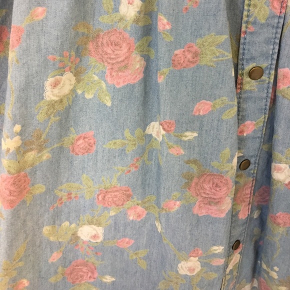 Chambray floral dress - Picture 3 of 3