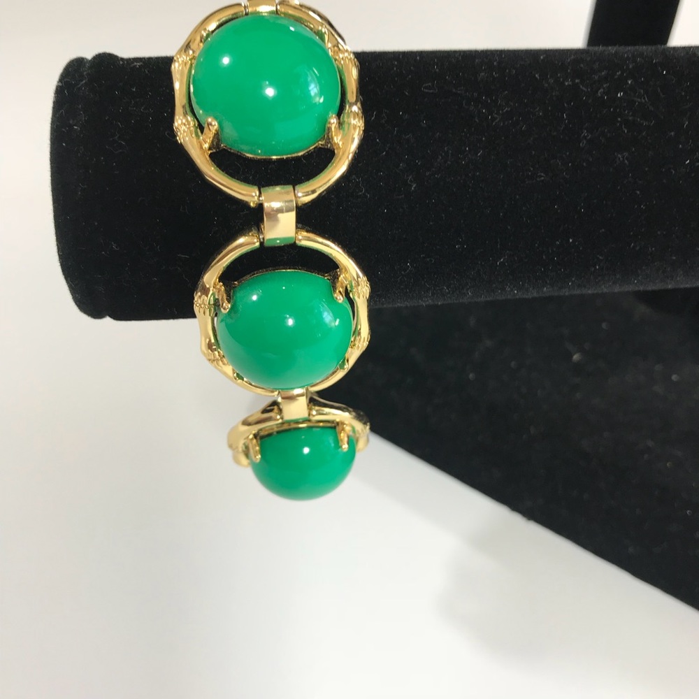 Stella&Dot Green Stone and Gold Link Bracelet