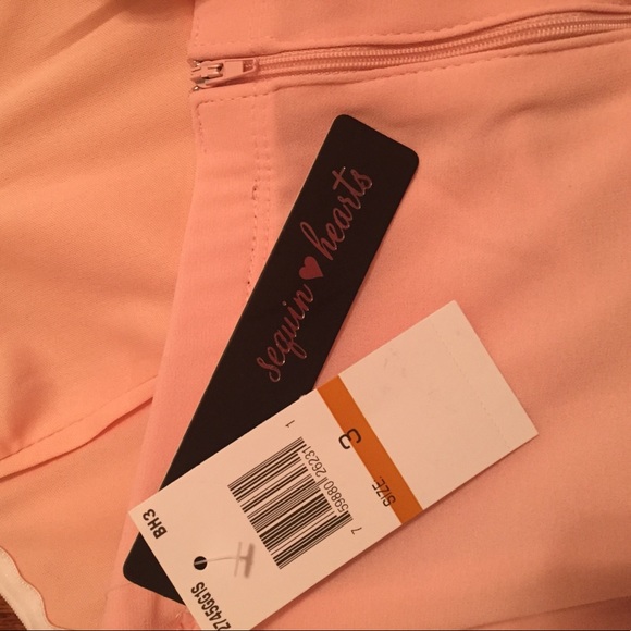 Light pink bridesmaid dress - Picture 3 of 3