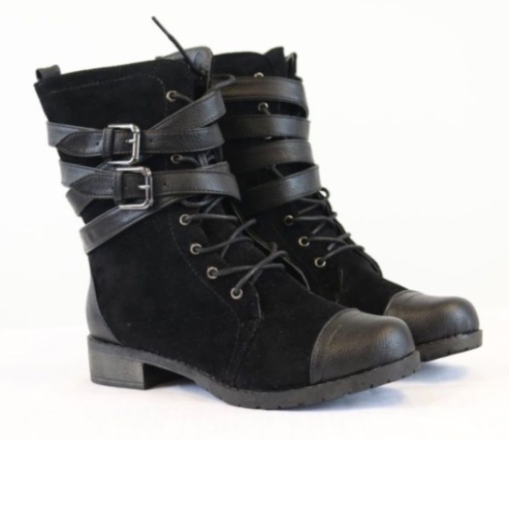 NEW Women's Black Faux Suede Combat Casual Boot