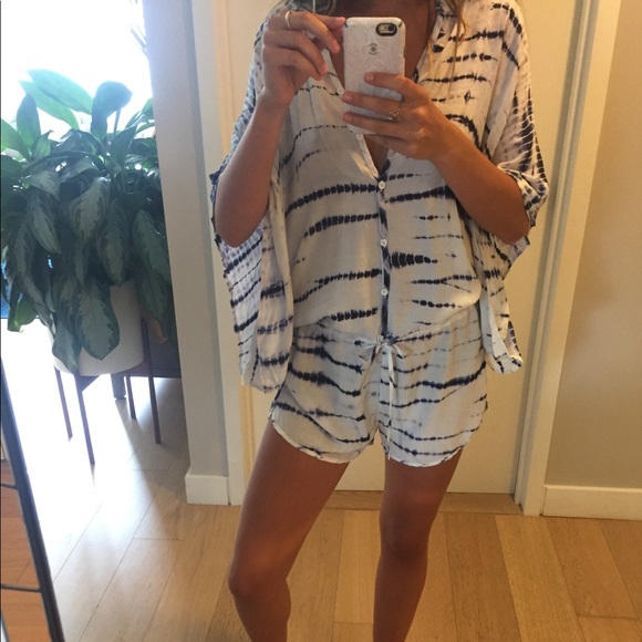 Romper - Picture 1 of 4