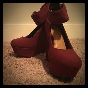 Burgundy wedges (5 for 25)