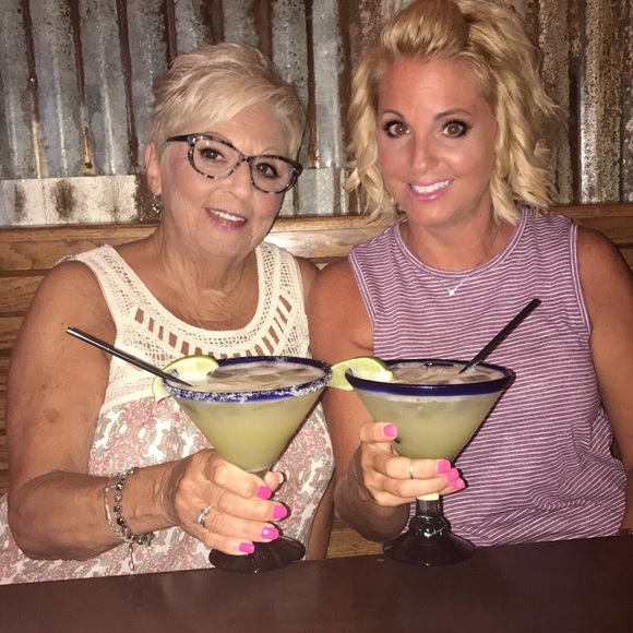 Meet the Posher - Picture 4 of 4