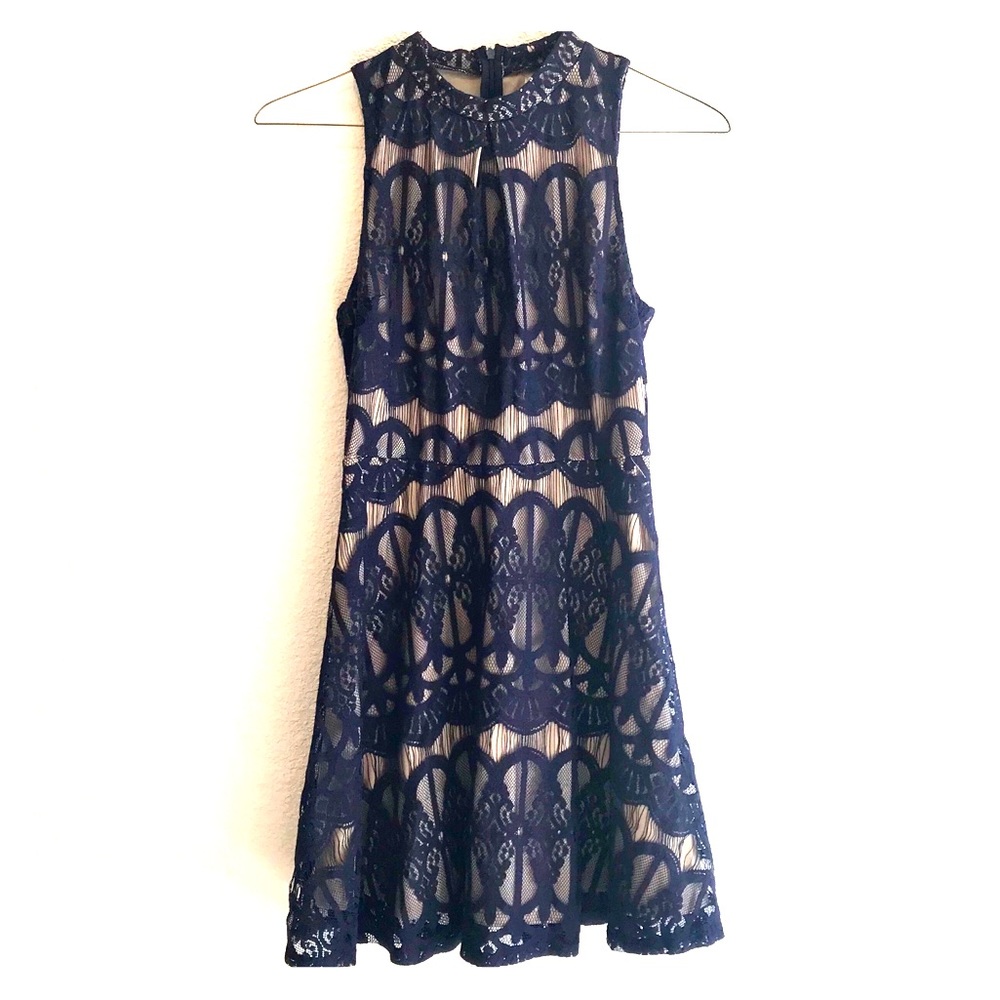 Navy Lace Sleeveless Dress