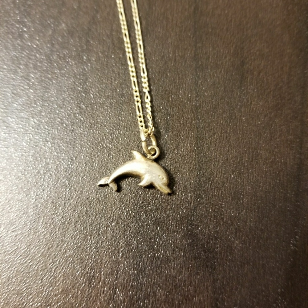 Dolphin ankle bracelet