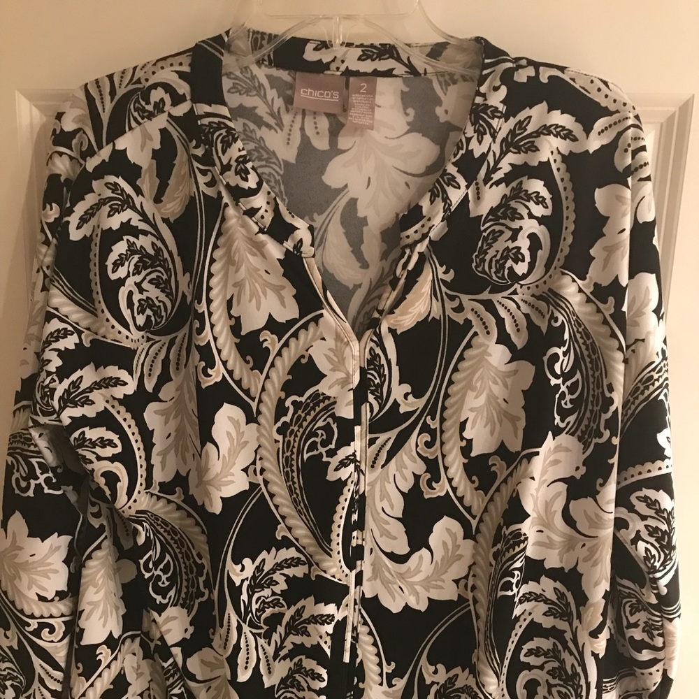 Chico’s tie waist blouse