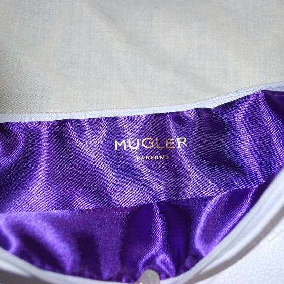 5/$25-New ALIEN Thierry Mugler Cosmetic Bag/Clutch - Picture 2 of 3