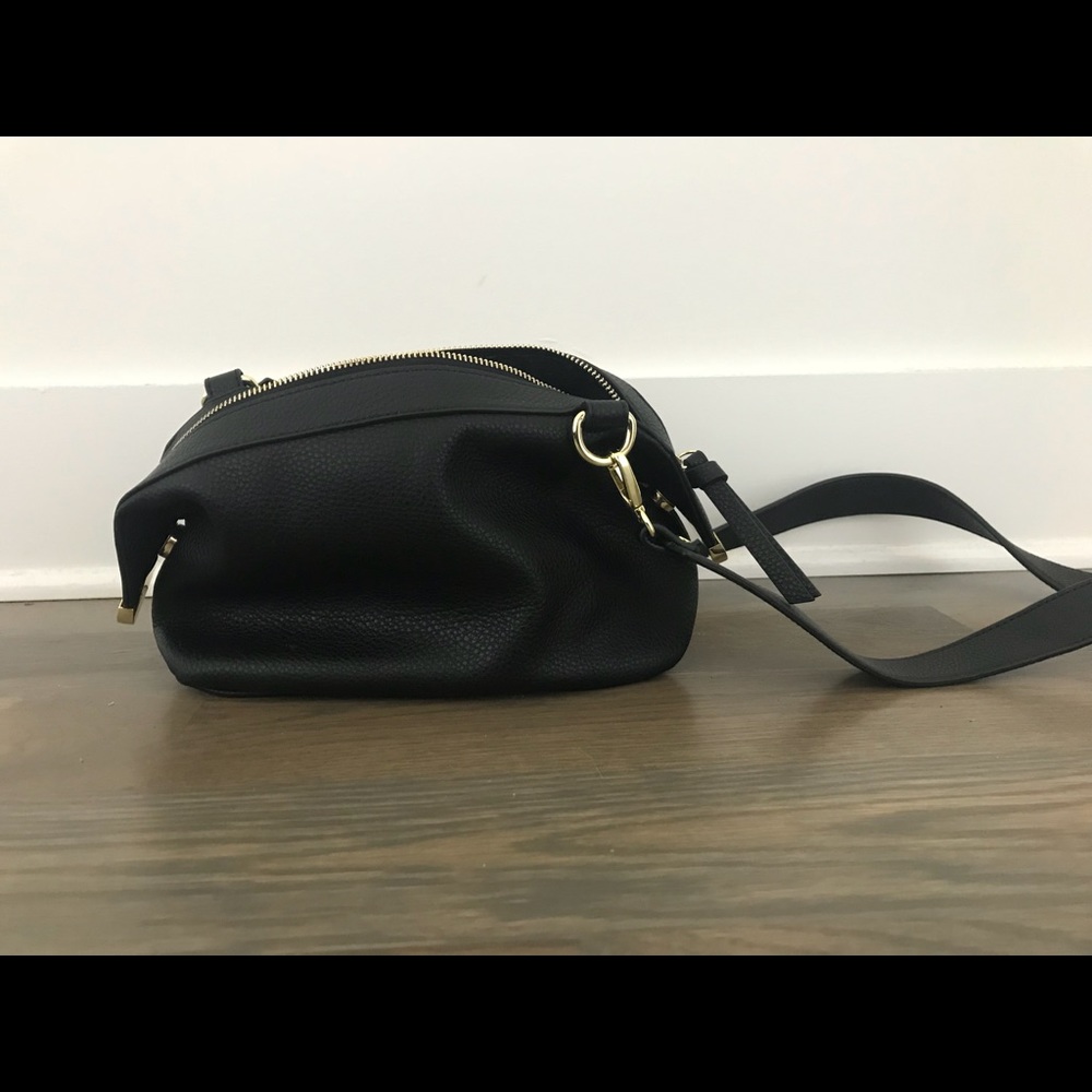 Brand new Steve Madden black and gold leather bag - Picture 1 of 3