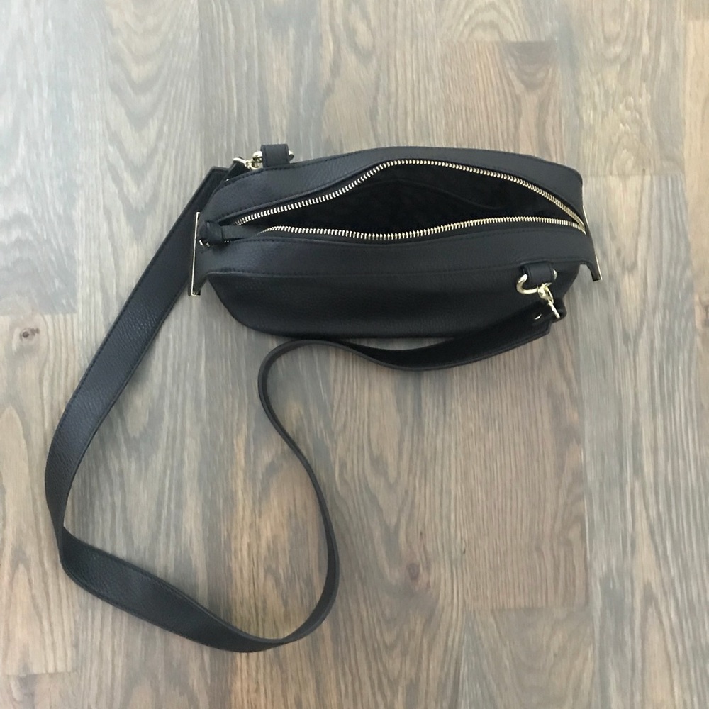 Brand new Steve Madden black and gold leather bag - Picture 3 of 3
