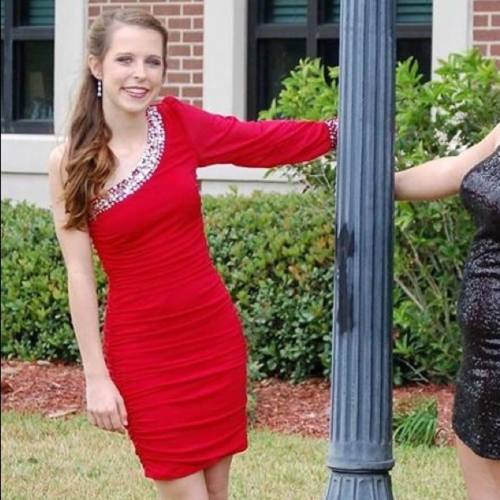Red homecoming dress