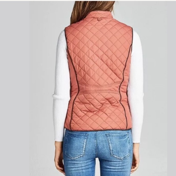  BLACK Quilted Shearling Lined Zip Up Vest - Picture 2 of 2