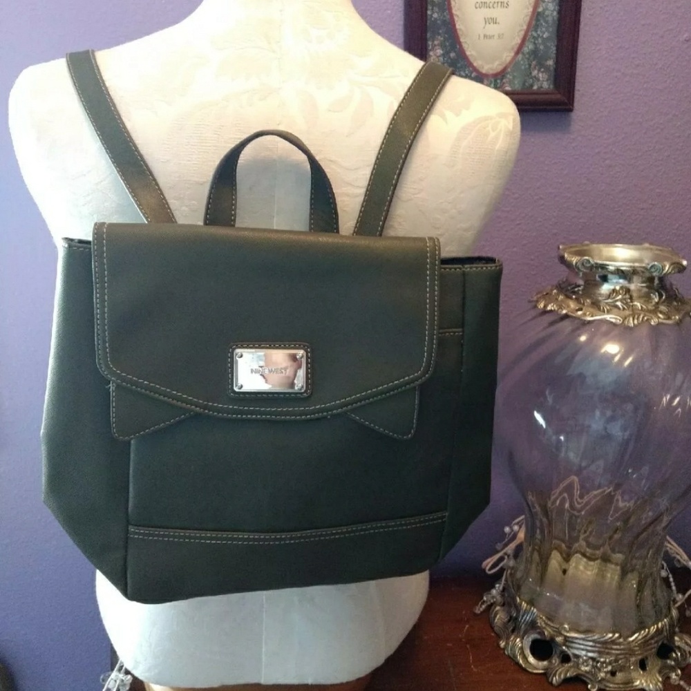 Ninewest military green backpack