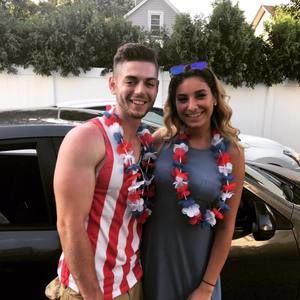 Meet your Posher, Alexia