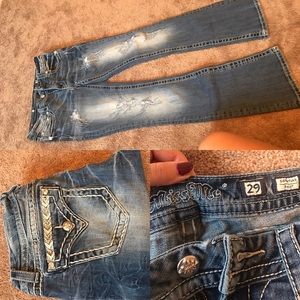 2 pairs of miss me jeans!