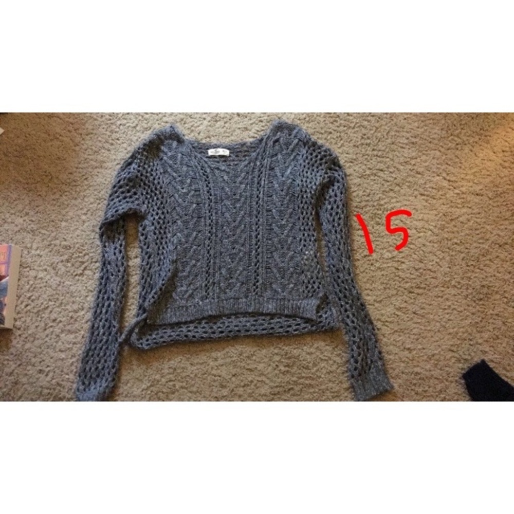 Hollister sweater