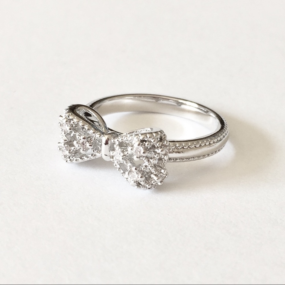 Silver Rhinestone Bow Ring