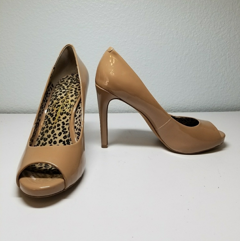 JESSICA SIMPSON Saras open toe pump