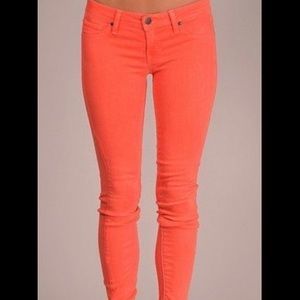 Coral skimmed jeans