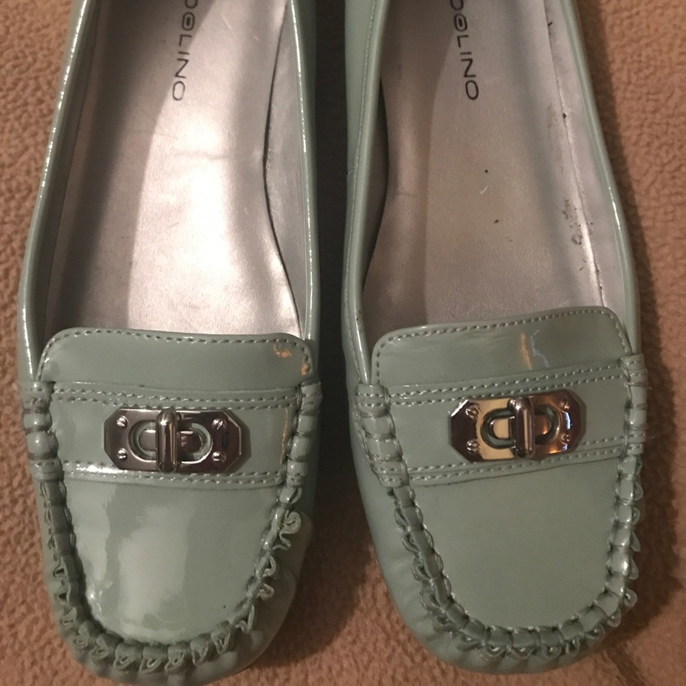Bandilino flats