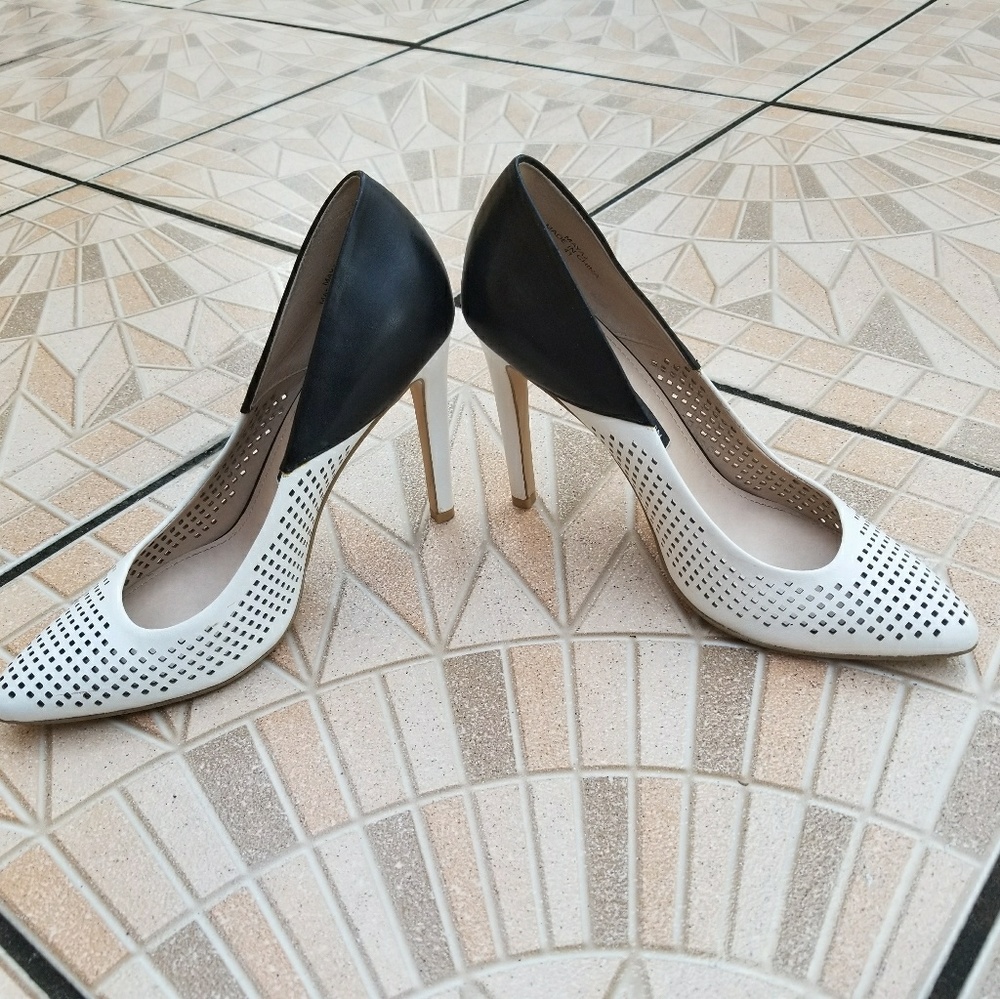 Shoes - Picture 2 of 6
