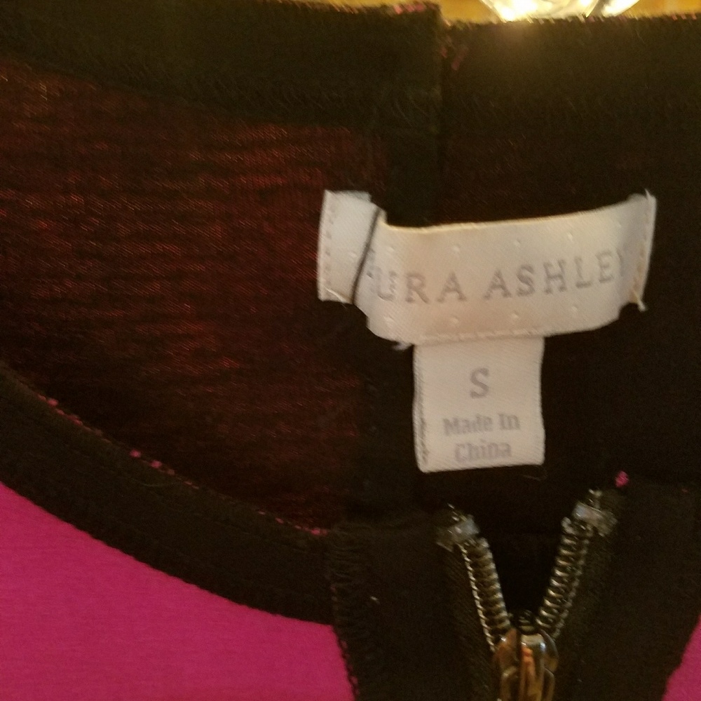 Blazer - Picture 3 of 4