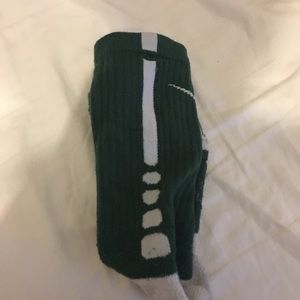 Nike elite green and white size large two layer